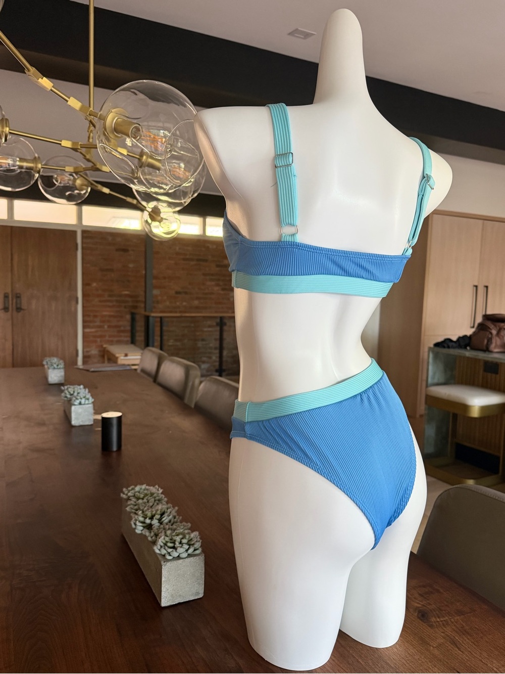 Blue Two-Tone Ribbed Bikini Set - Picture 3 of 10